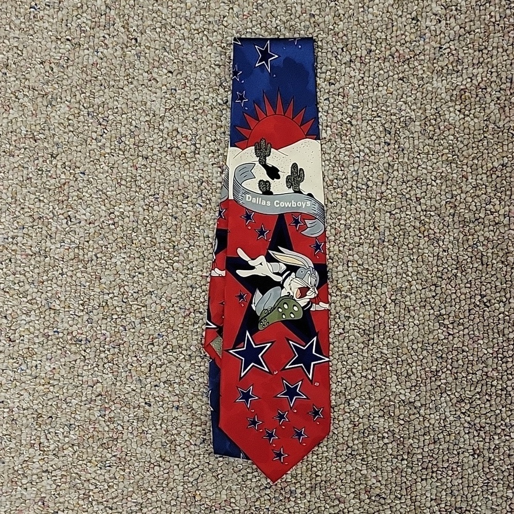 Dallas Cowboys X Looney Tunes Vintage NFL Silk Tie Office Business School